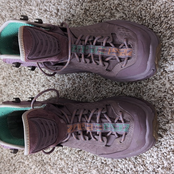 Hoka x Bodega Tor Ultra Hi - Picture 3 of 7